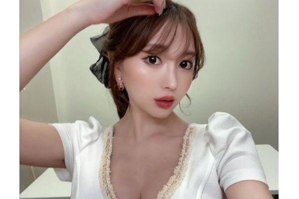 森崎智美のインスタから抜粋したプロフ画像